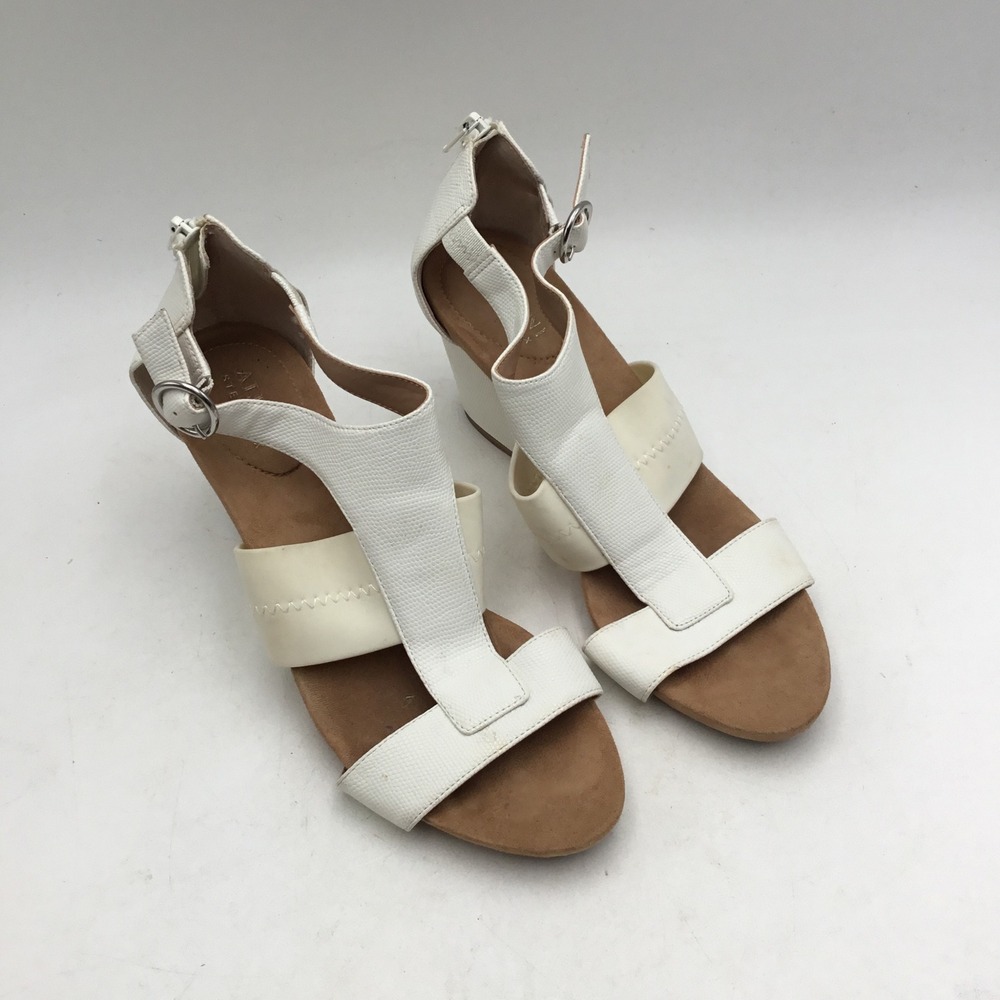 Alfani‎ Step N Flex Womens White Snakeskin Textured Wedge Sandals Size 8.5M